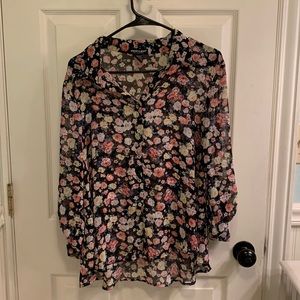 Floral, long sleeve, lightweighted blouse